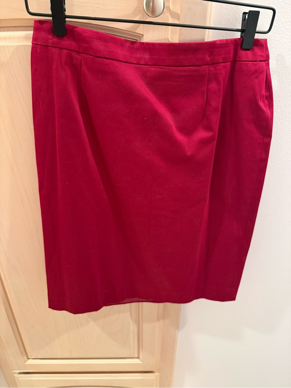 Women's Red Pencil Skirt - Sleek Professional Silhouette